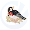 Crachá de metal de pássaro macio de esmalte macio para decoração de tecidos Vários broches de presentes de pavões de desenhos animados de animais vívidos
